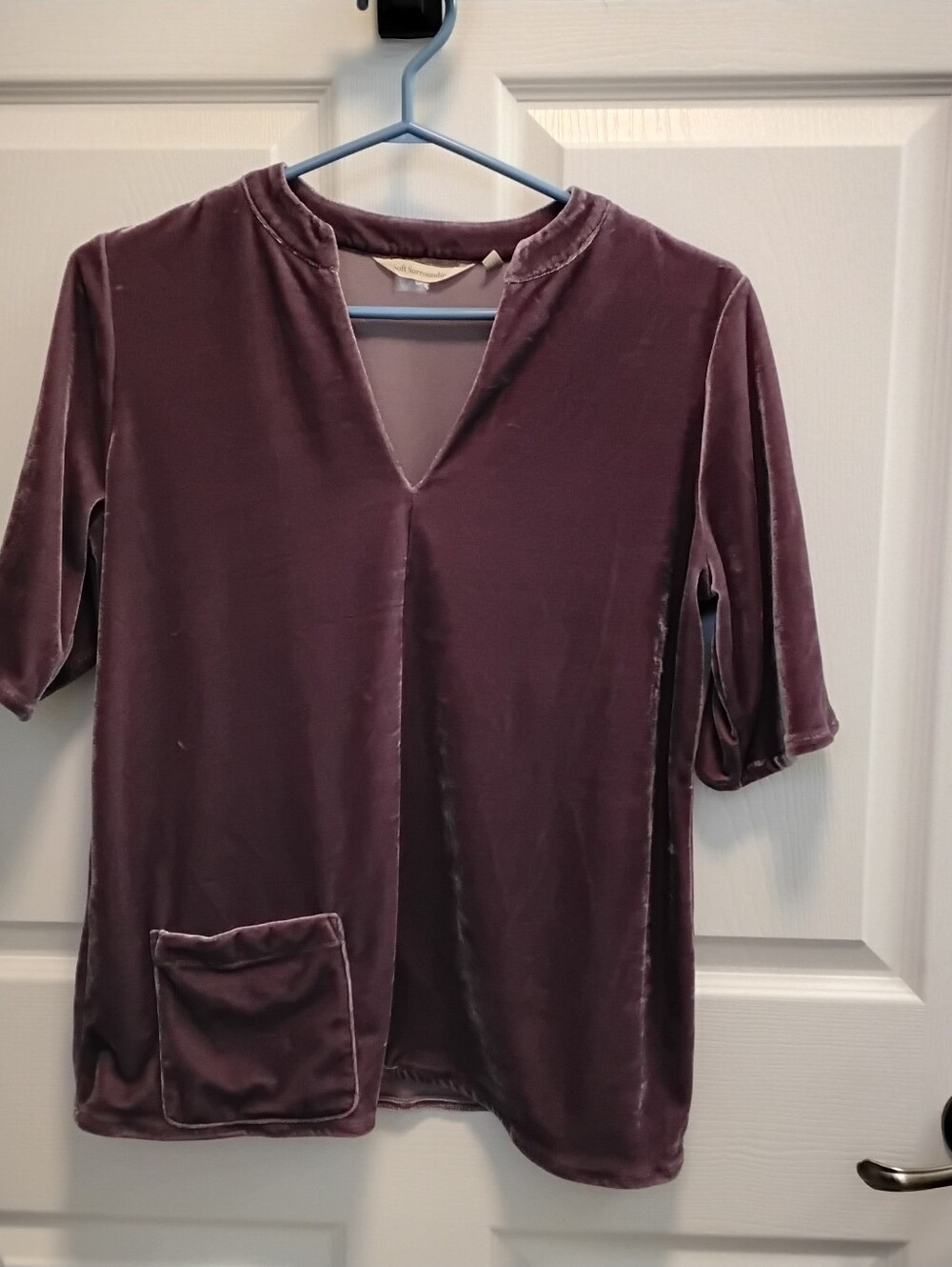 Soft Surroundings Mauve Velvet V-Notch Top with Pocket SIZE SM